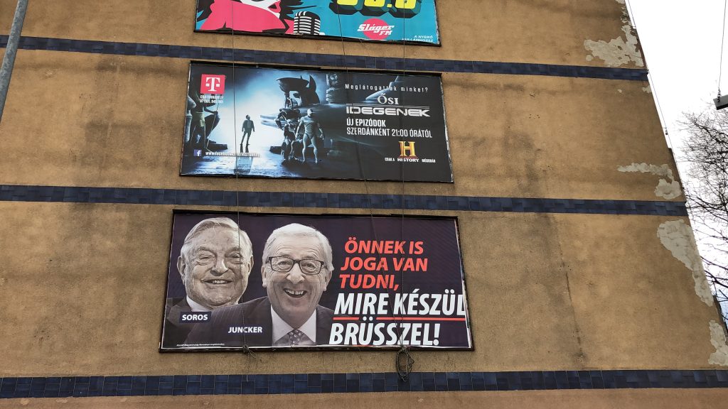 Ősi idegenek. Fotó: a szerző felvétele.