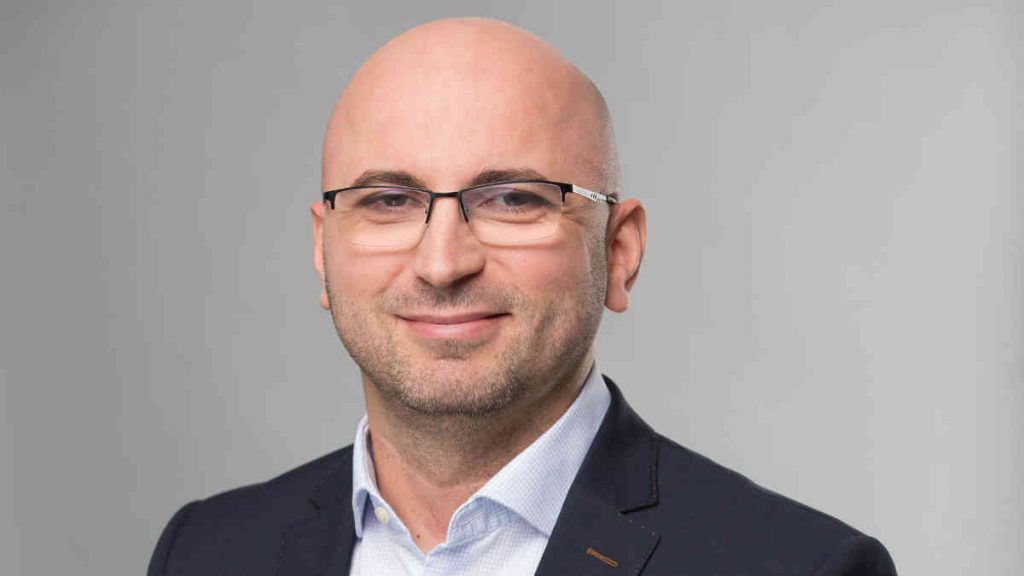 Kemendi Zsolt, Invitech