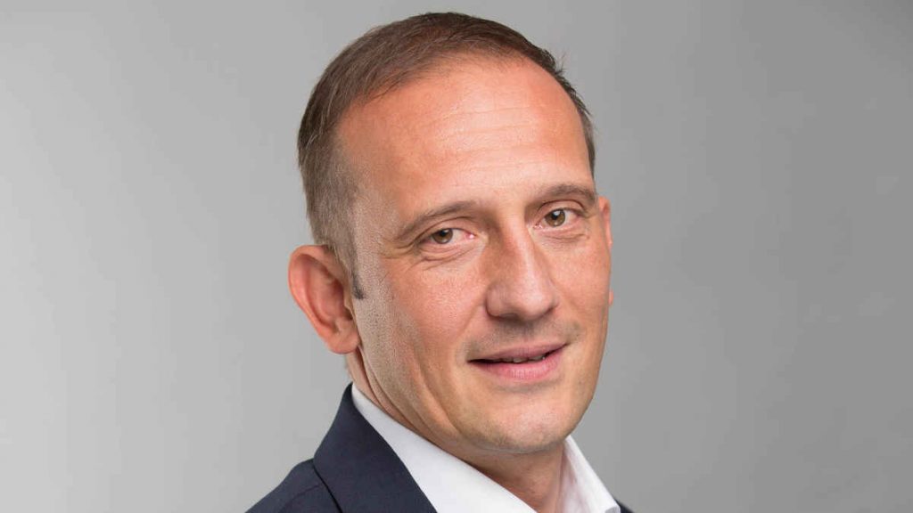 Márton László, Invitech