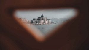 A Parlament épülete Budapesten. Fotó: Florian van Duyn, Unsplash