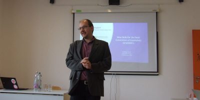 Polyák Gábor a „Newsreel, hogyan tanítsuk a jövő újságíróit?" című konferencián Pécsen 2019. november 6-án.