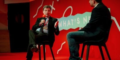 Pavel Stanchev, a TV2 Média Csoport vezérigazgatója (balra) és Szalay Dániel (Media1) beszélget