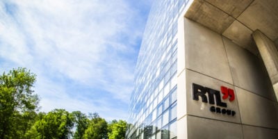 Az RTL Group székházának bejárata