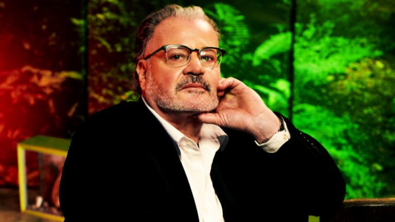 Fiala János műsorvezető