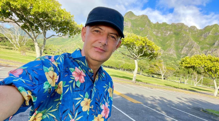 Vujity Tvrtko Hawaii-on