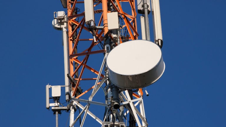 Bázisállomás, mobilhálózat, átjátszó