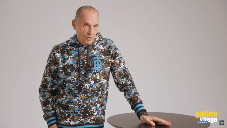 Palikék világa by Manna.