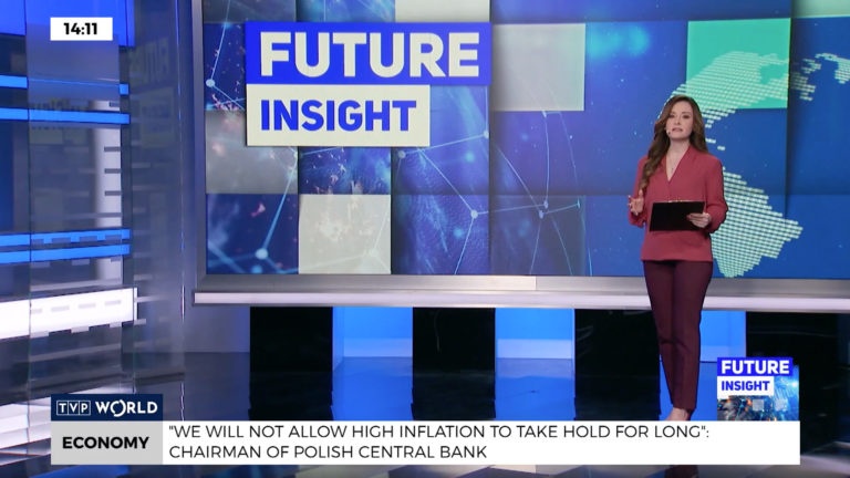 Részlet a TVP World lengyel hírtelevízió adásából.
