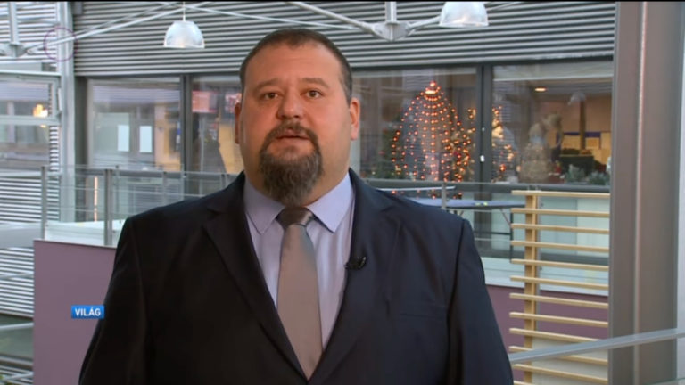 Bende Balázs / részlet a Világ című műsor 2021. december 25-i adásából.
