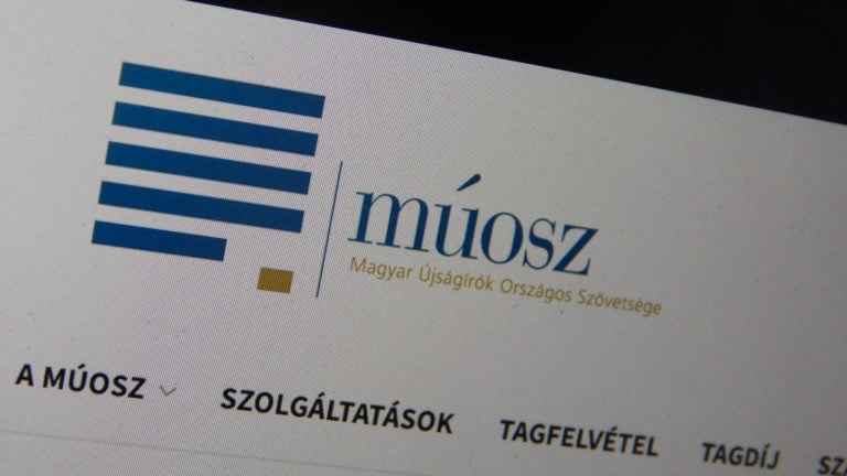 Magyar Újságírók Országos Szövetsége (MÚOSZ).