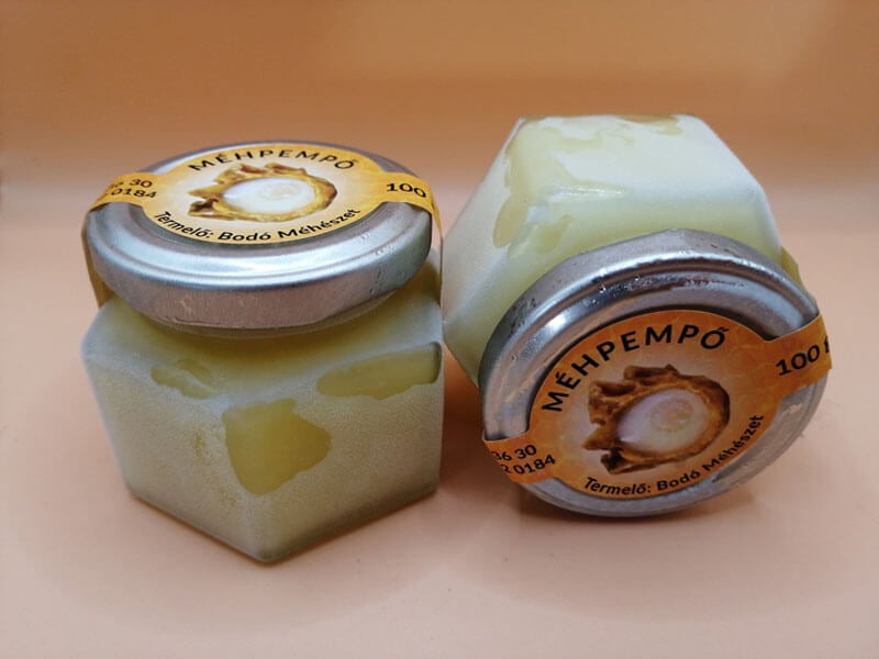 méhpempő