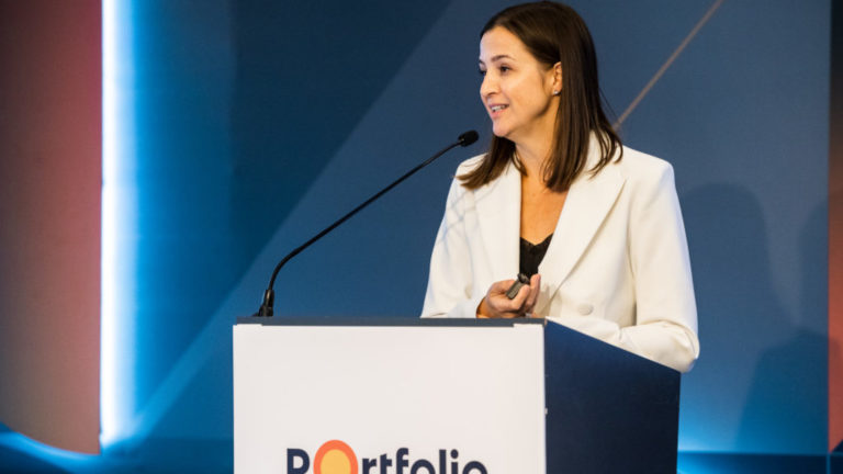 Straub Fanni, a Foglaljorvost.hu alapítója a Portfolio.hu konferenciáján