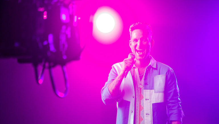 Istenes Bence, az RTL Magyarország műsorvezetője