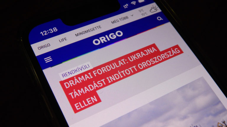 „Drámai fordulat: Ukrajna támadást indított Oroszország ellen” című hír az Origo.hu címlapján.