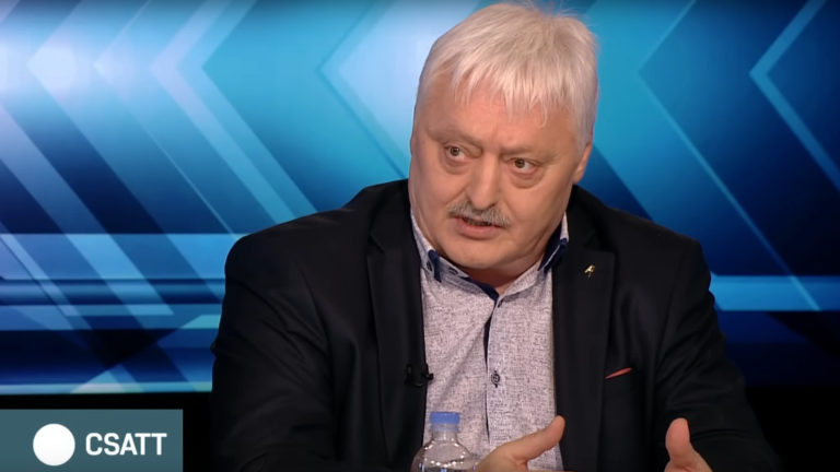 Gajdics Ottó, a HírTV volt tartalomigazgatója, a Szabad Föld főszerkesztője az ATV Csatt című műsorában