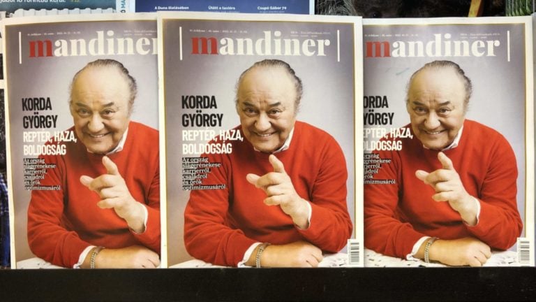 A Mandiner című újság címlapja, a borítón Korda Györggyel