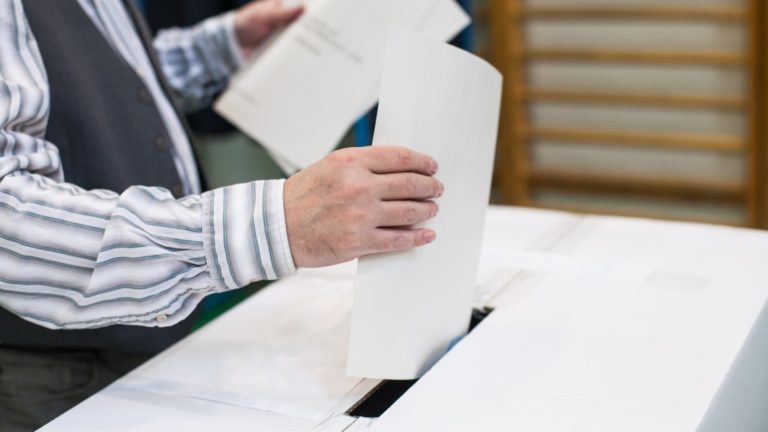 Szavazás. Fotó: stock / Depositphotos.com.