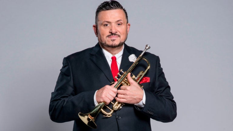 Lagzi Lajcsi, a Dáridó műsorvezetője