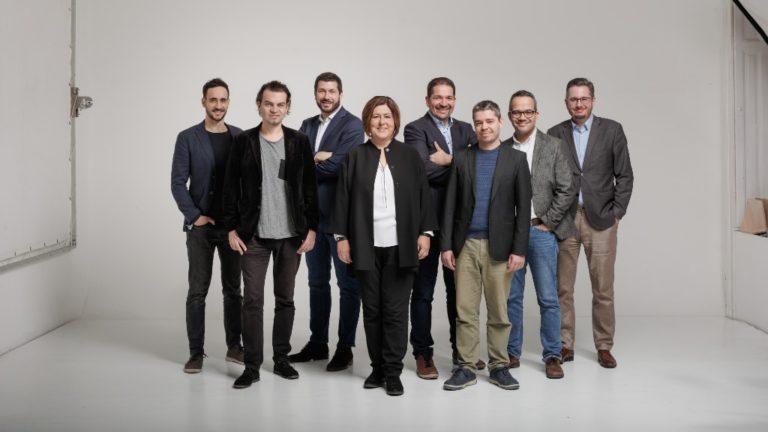 A Válasz Online munkatársai. Forrás: a lap közösségi oldala.
