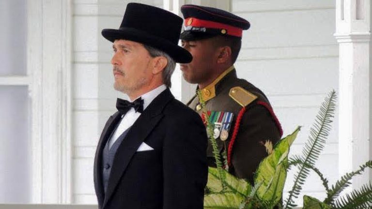 Szabó László Zsolt nagykövet 2017. november 14-én átadta megbízólevelét Nuku'alofan VI.Tuopu tongai királynak.