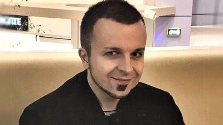 Mandula Viktor, a Nyugati Fény alapító-főszerkesztője, tulajdonosa