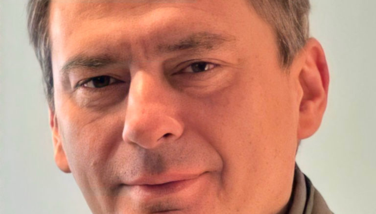 Christo Grozev újságíró, a Bellingcat munkatársa