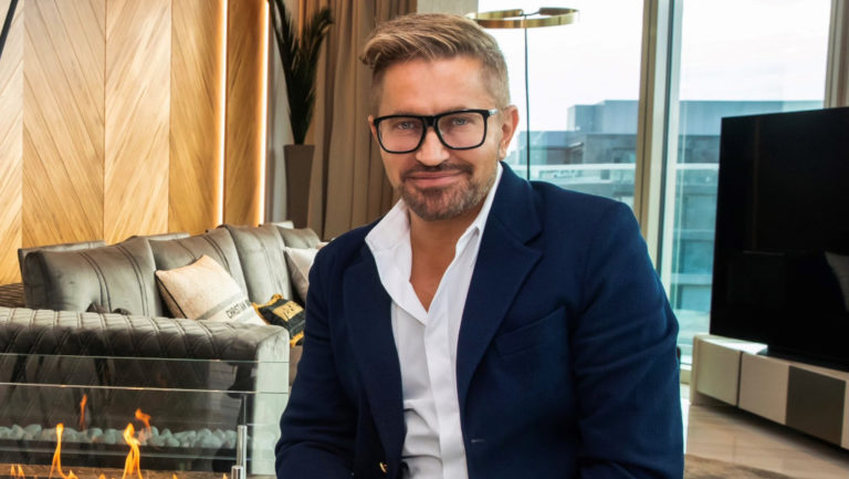 Jákob Zoltán, a Crystal Nails tulajdonosa, a TV2 Bachelor - a Nagy Ő című reality-jének következő agglegénye