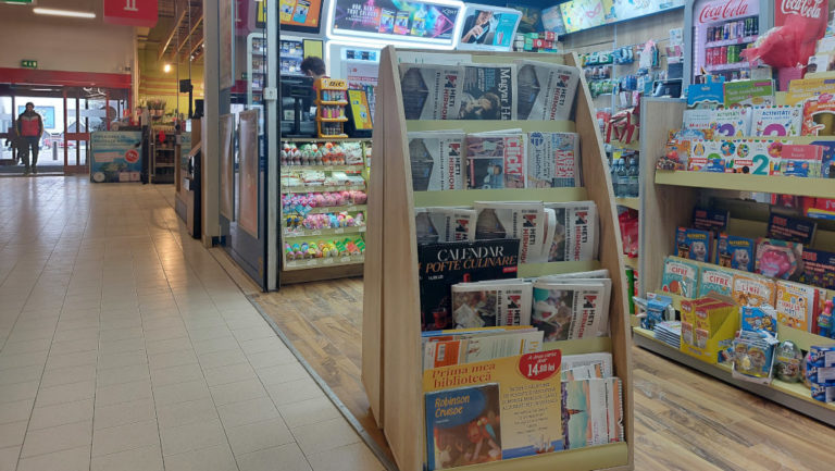 A gyergyószentmiklósi Kaufland hipermarketben lévő TabacXpressben már ott a Magyar Hang.