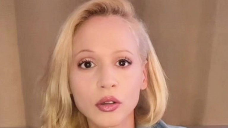 Kessel Krisztina, az NLC volt újságírója