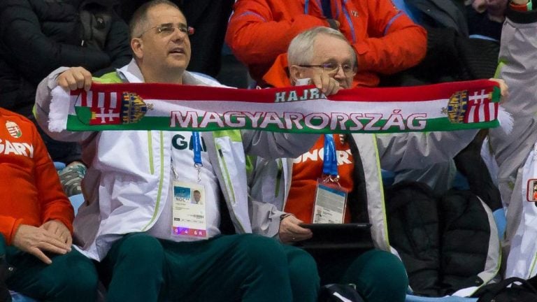 Kósa Lajos fideszes országgyűlési képviselő, a Magyar Országos Korcsolyázó Szövetség elnöke.