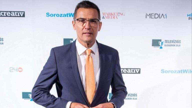 Gajdos Tamás, az ATV műsorvezetője a Televíziós Újságírók Díja Gálán korábban