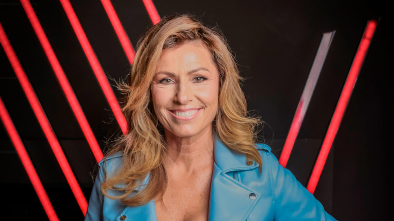 Miklósa Erika operaénekes az RTL The Voice című tehetségkutatójának fotózásán