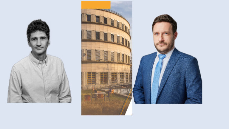 dr. Murai András és dr. Kovács Attila, középen a METU ikonikus körépületével