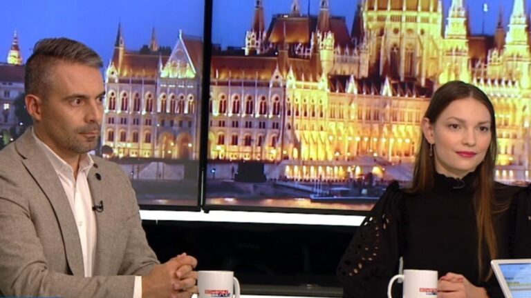 Vona Gábor és Pekárné Farkas Emese, a 2RK elnöke és alelnöke