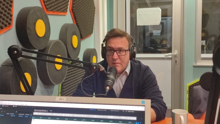 Murányi András, a Népszabadság utolsó főszerkesztője, a Párbeszéd-Zöldek kommunikációs igazgatója, Karácsony Gergely tanácsadója a Media1 műsorában