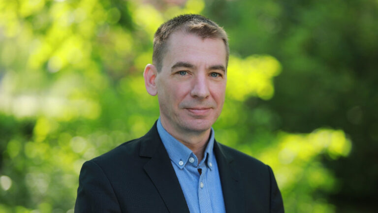 Jávor Benedek, a Párbeszéd politikusa