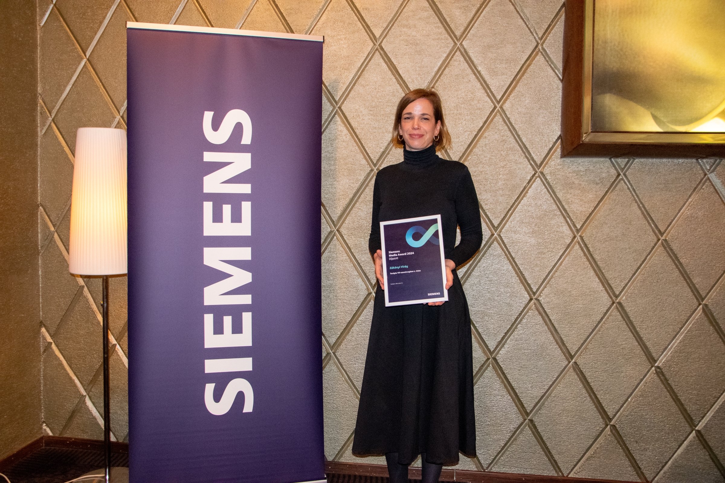 Zákányi Virág a Siemens Media Award magyarországi díjkiosztóján.