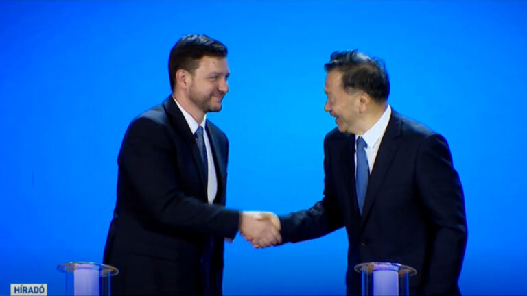 Papp Dániel az MTVA vezérigazgatója és Sen Haj-Hsziung a China Media Group elnöke 