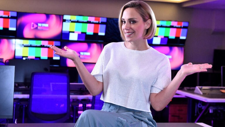 Lékai-Kiss Ramóna az új podcastját készíti