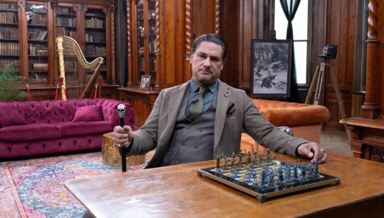 Árpa Attila Az Árulók házigazdájaként