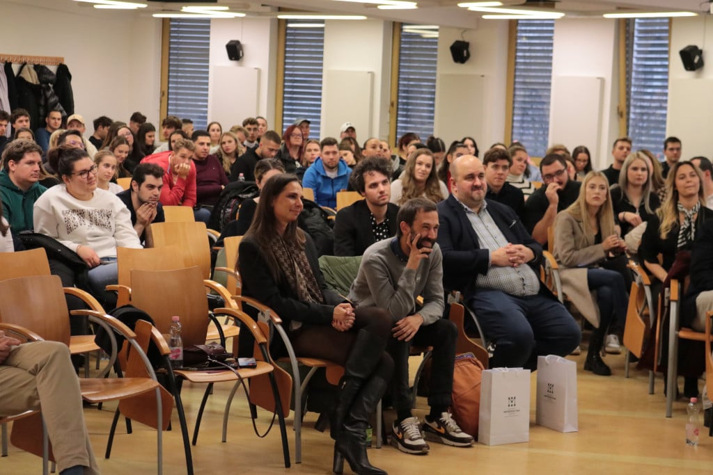 Megtelt a METU előadóterme a Sas István Emléknapnapon