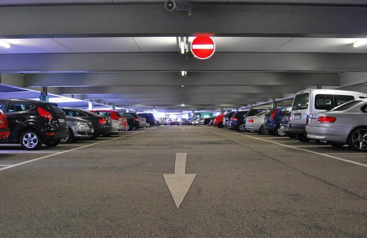 parkoló
