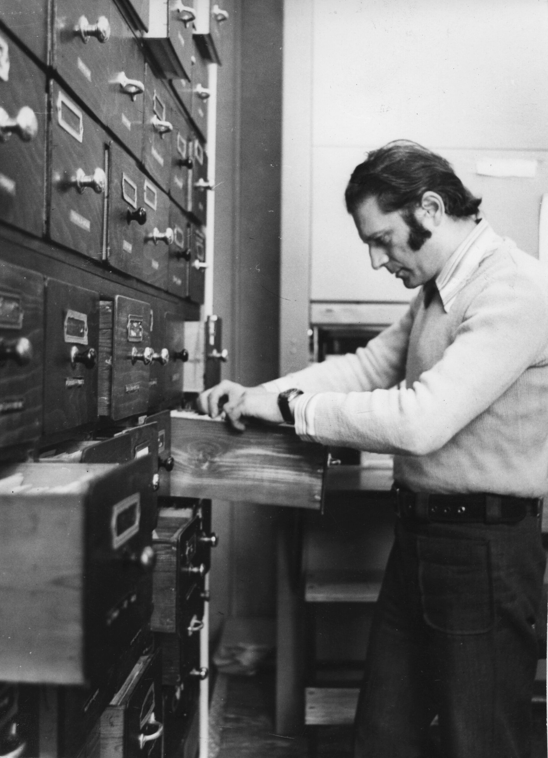 Komjáthy_György,_a_Magyar_Rádió_zenei_szerkesztője