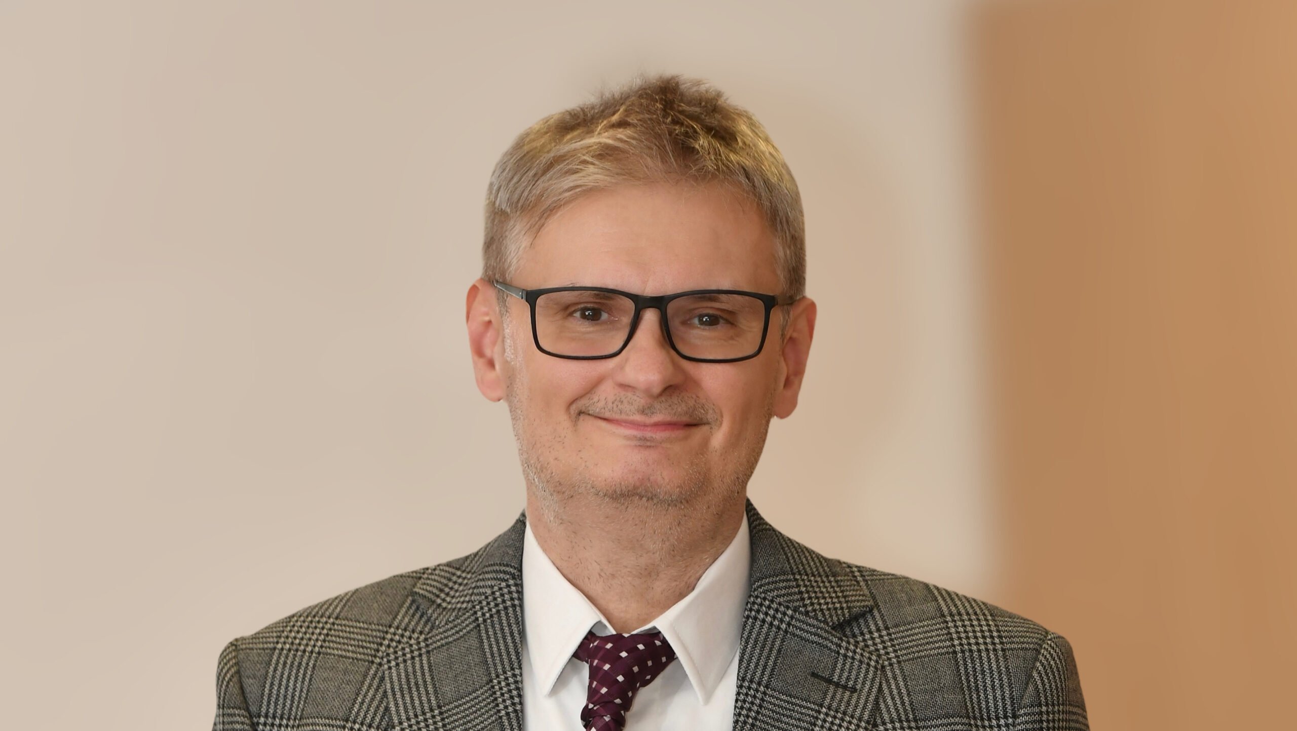 Jáksó László, a TV2 új műsora, A szemfényvesztő műsorvezetője lesz