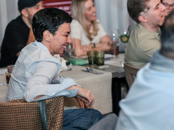 Járai Kíra is ott volt a Legyen az! vacsorán, és néha a közönségből ő is hozzászólt