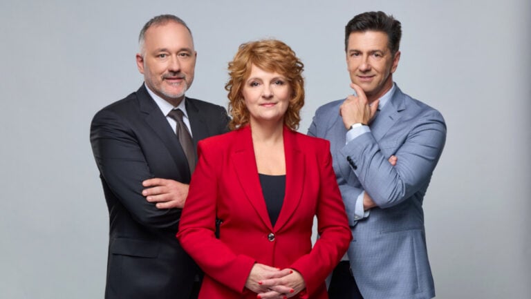 Kéri Barna, Boros Kriszta és Rábai Balázs, az RTL Választás 2026 műsorvezetői