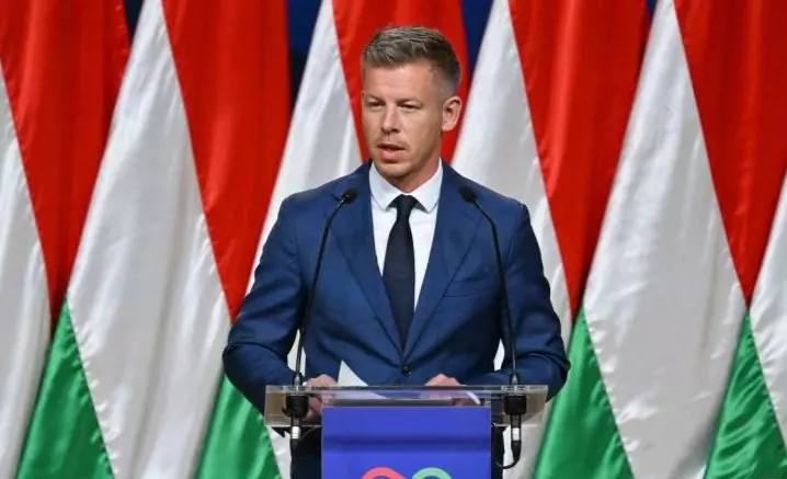 Fidesztől ismerős módszerrel zártak ki médiamunkásokat Magyar Péter és a Tisza Párt sajtótájékoztatójáról